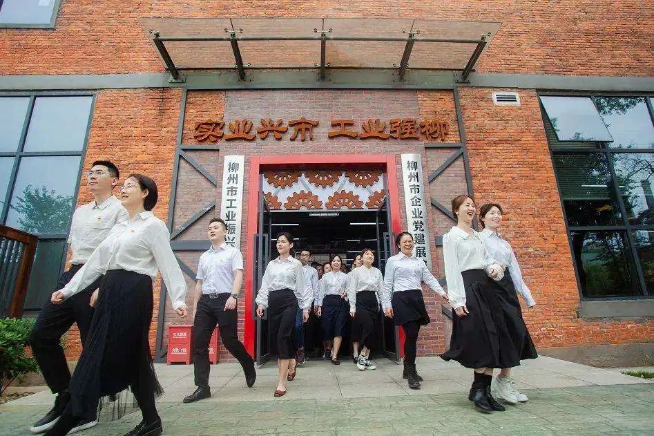 175697596468b9535c7e240.jpg 175697596468b9535c7e240.jpg